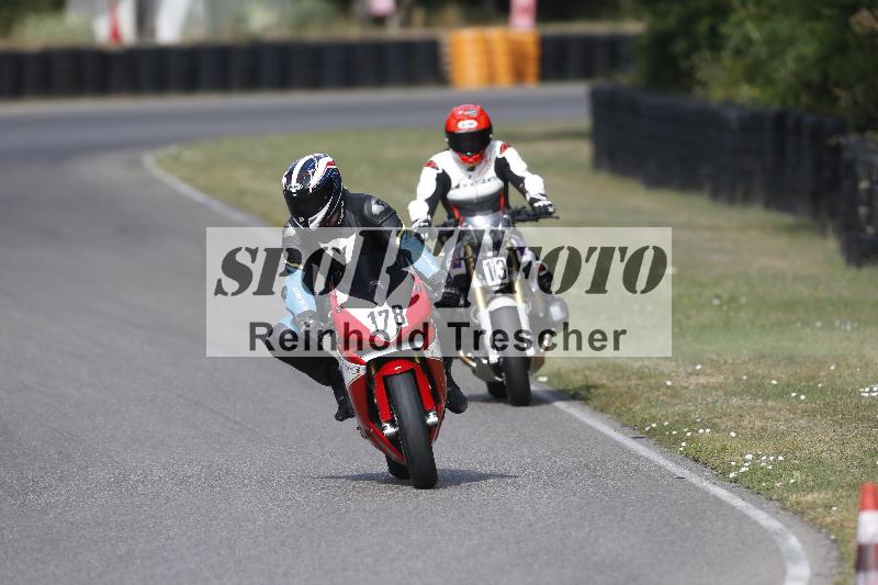 /37 09.08.2026  Pluess Motosport ADR/Einsteiger/178